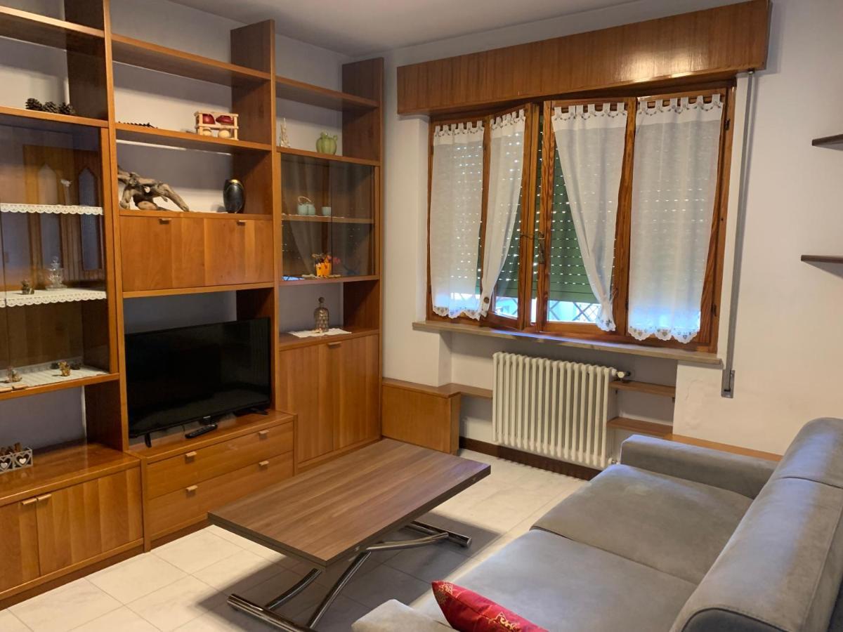 Residence Villa Laura リニャーノ・サッビアドーロ エクステリア 写真