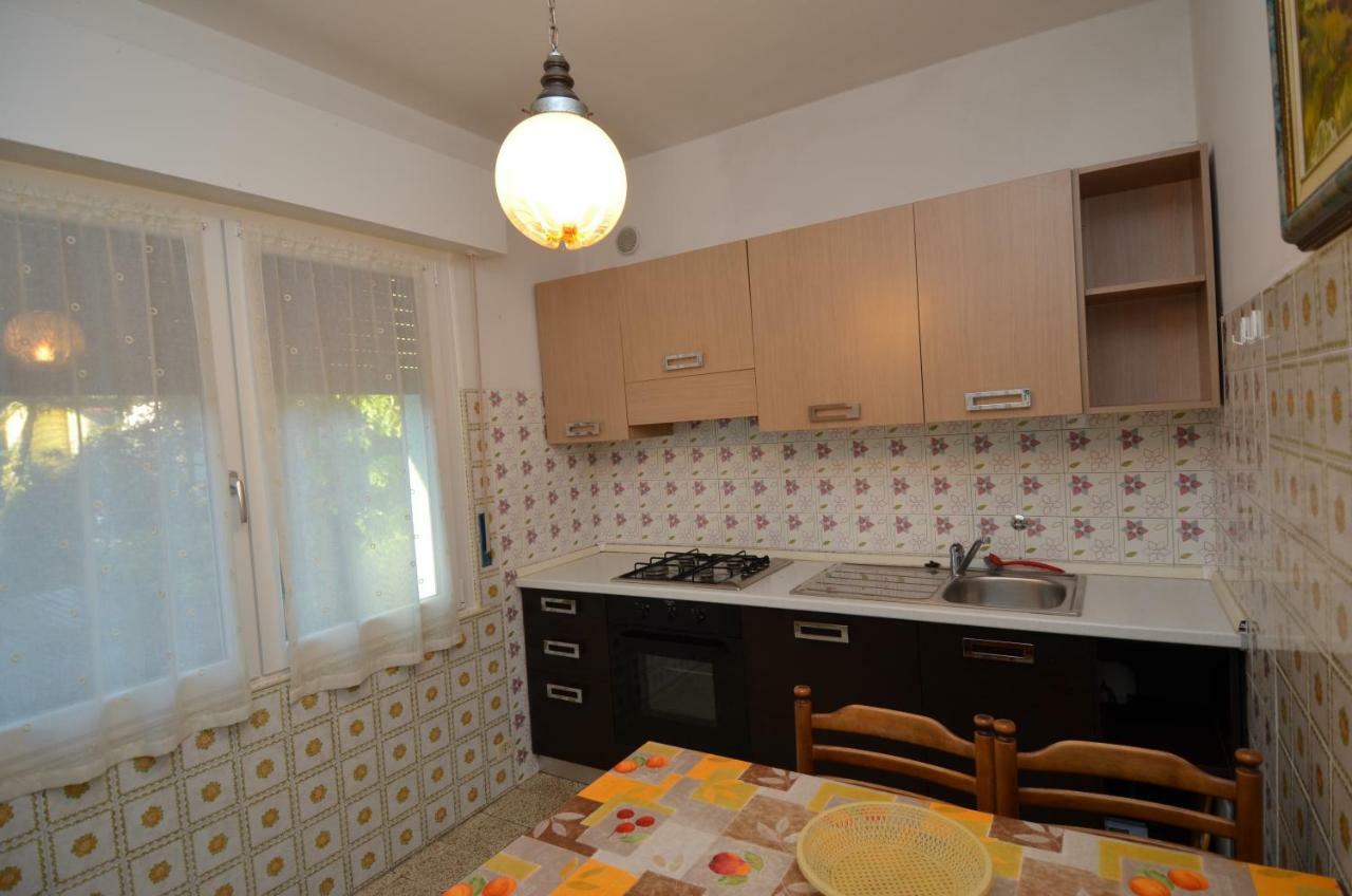 Residence Villa Laura リニャーノ・サッビアドーロ エクステリア 写真
