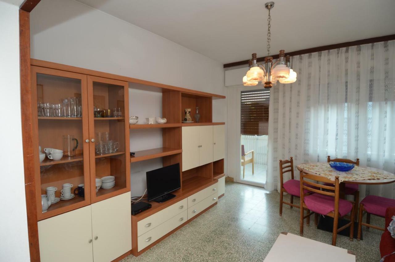 Residence Villa Laura リニャーノ・サッビアドーロ エクステリア 写真