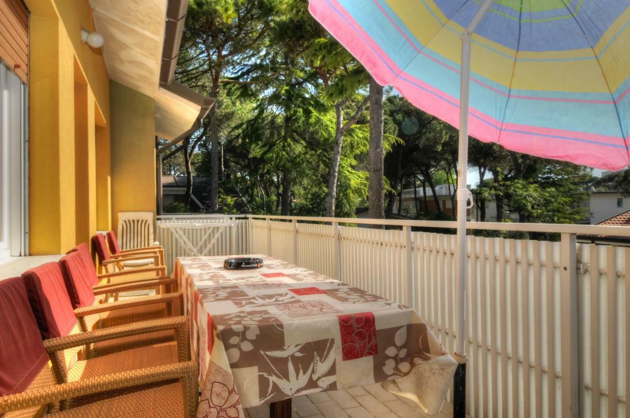 Residence Villa Laura リニャーノ・サッビアドーロ エクステリア 写真
