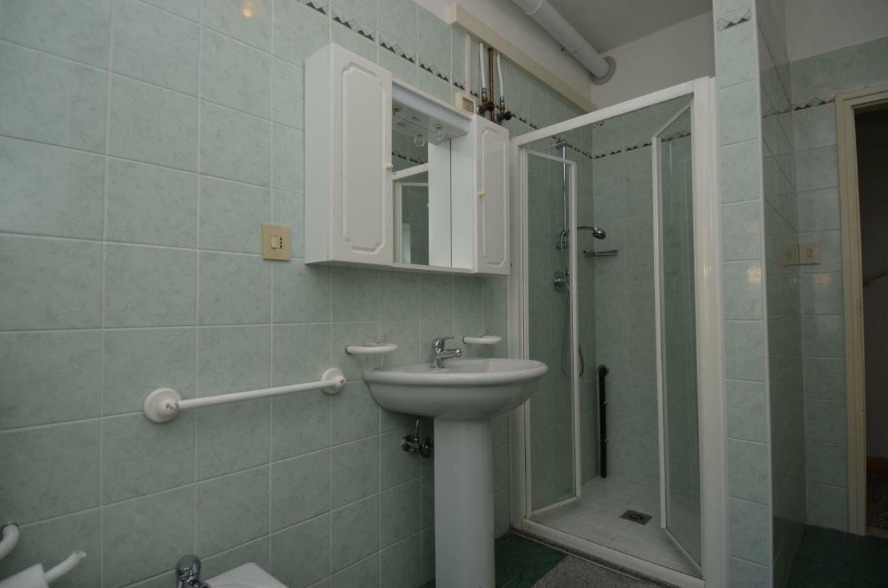 Residence Villa Laura リニャーノ・サッビアドーロ エクステリア 写真