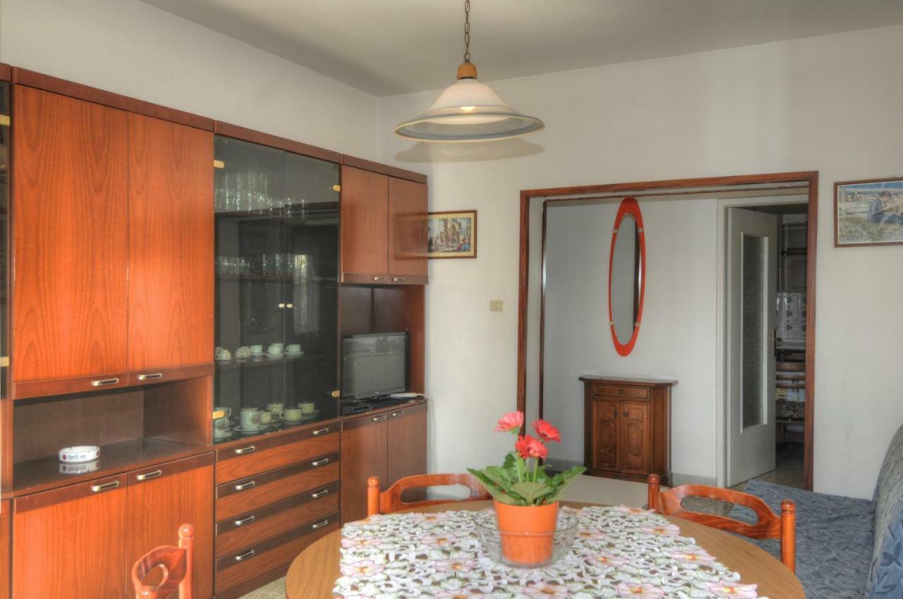Residence Villa Laura リニャーノ・サッビアドーロ エクステリア 写真