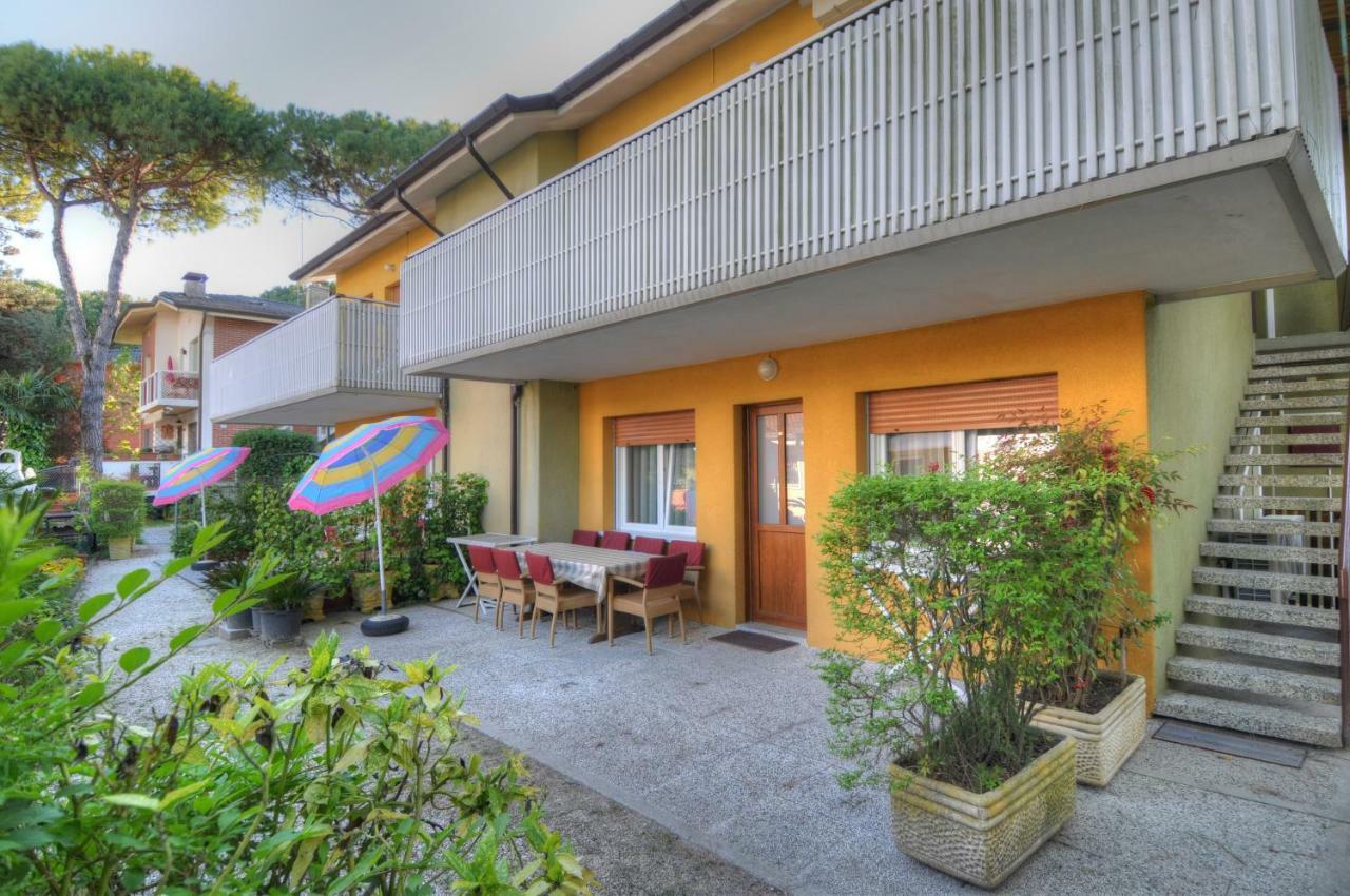 Residence Villa Laura リニャーノ・サッビアドーロ エクステリア 写真