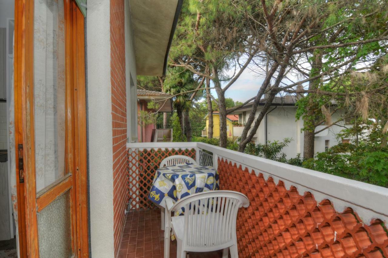 Residence Villa Laura リニャーノ・サッビアドーロ エクステリア 写真